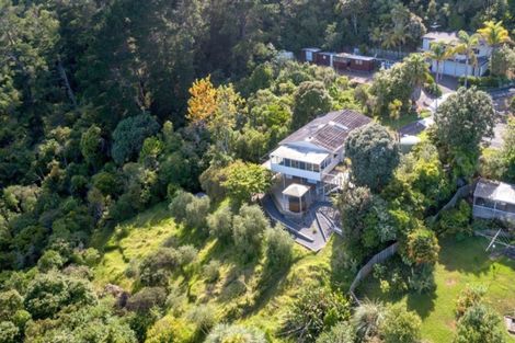 Photo of property in 37 Adams Road, Thornton Bay, Thames, 3575