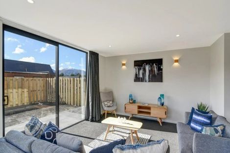 Photo of property in 13 Bellamore Street, Lake Hayes, Queenstown, 9304