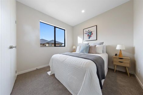 Photo of property in 6 Hoete Way, Tuakau, 2121