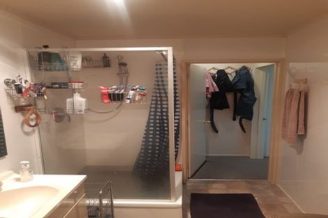 Photo of property in 5a Royal Crescent, Saint Kilda, Dunedin, 9012