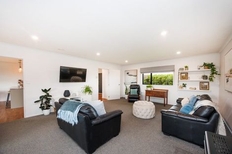 Photo of property in 4 Wake Place, Aokautere, Palmerston North, 4471