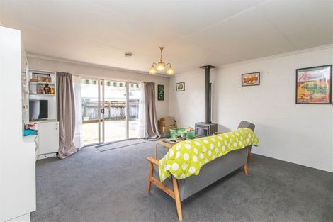 Photo of property in 2c Tawa Street, Inglewood, 4330