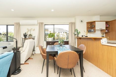 Photo of property in Bramley Gardens, 3/3 Turnbury Court, Rototuna, Hamilton, 3210