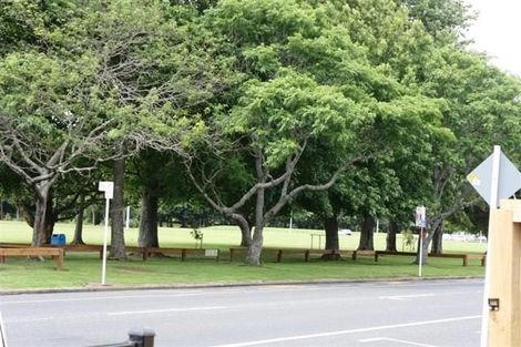 Photo of property in 5/240 Old Farm Road, Hillcrest, Hamilton, 3216