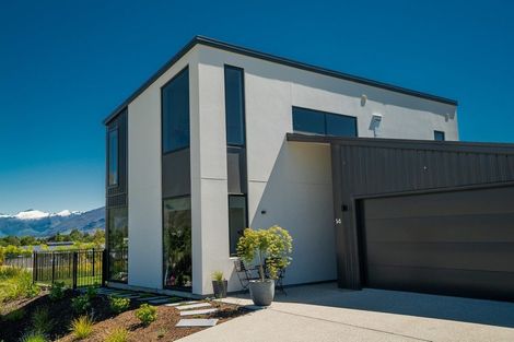 Photo of property in 14 Tuke Lane, Wanaka, 9305