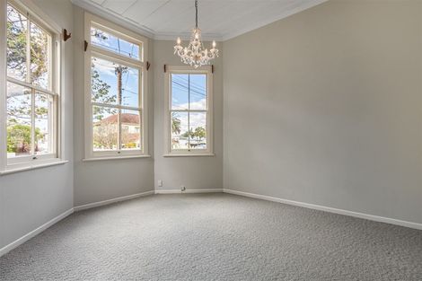Photo of property in 60 Princes Street, Northcote Point, Auckland, 0627