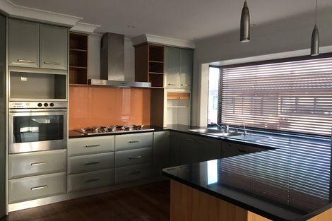 Photo of property in 34 Sea Spray Drive, Bucklands Beach, Auckland, 2012