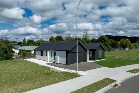 Photo of property in 6 Pyke Place, Wakefield, 7025