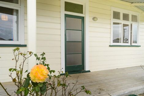 Photo of property in 14 Blackwell Street, Marton, 4710