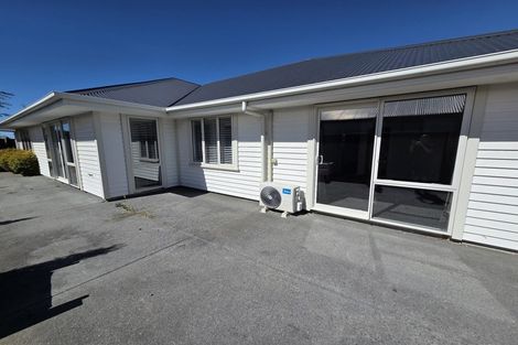 Photo of property in 16 Highgate Drive, Rangiora, 7400