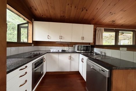 Photo of property in 55 Park Hill Road, Birkenhead, Auckland, 0626