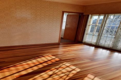 Photo of property in 26 Youngs Road, Papakura, 2110