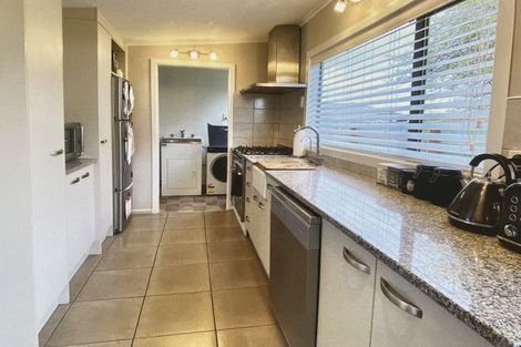 Photo of property in 17 Moa Street, Waikiwi, Invercargill, 9810