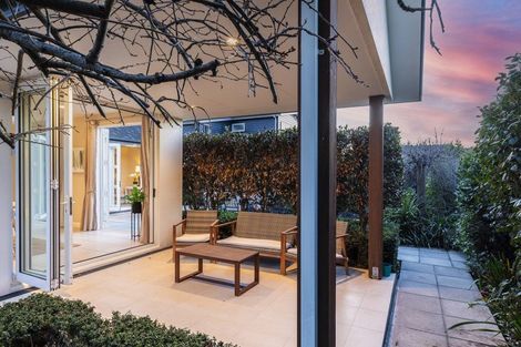 Photo of property in 16 Worsleys Road, Cracroft, Christchurch, 8025