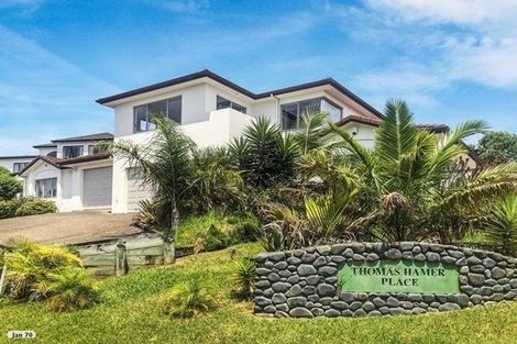 Photo of property in 1 Thomas Hamer Place, Greenhithe, Auckland, 0632