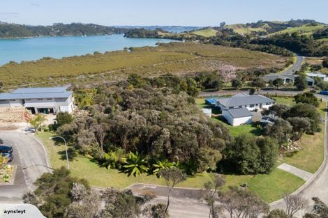 Photo of property in 4 Toi Track, Russell, 0272