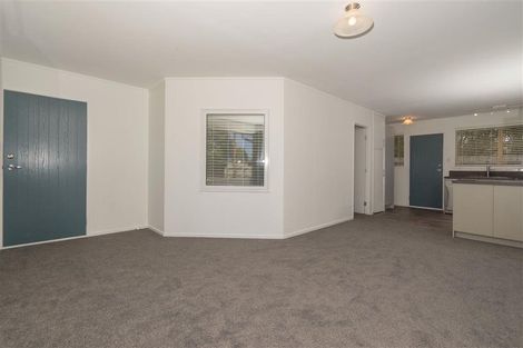 Photo of property in 3/70 Taikata Road, Te Atatu Peninsula, Auckland, 0610