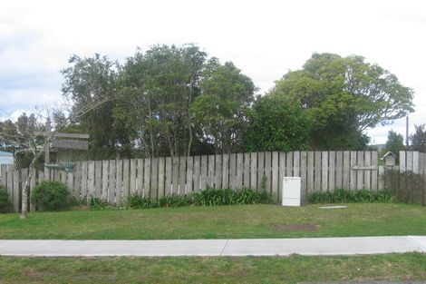 Photo of property in 1 Boundary Road, Hikurangi, 0114