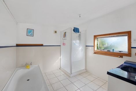 Photo of property in 223 Glover Road, Hawera, 4610