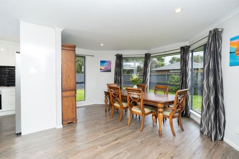 Photo of property in 4 Kingsbury Court, Rototuna North, Hamilton, 3210