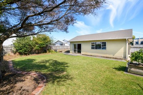 Photo of property in 39 Cambridge Street, Milson, Palmerston North, 4414