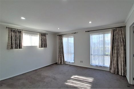 Photo of property in 13 Cahir Place, Flat Bush, Auckland, 2019
