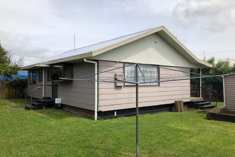 Photo of property in 79b Old Wairoa Road, Papakura, 2110