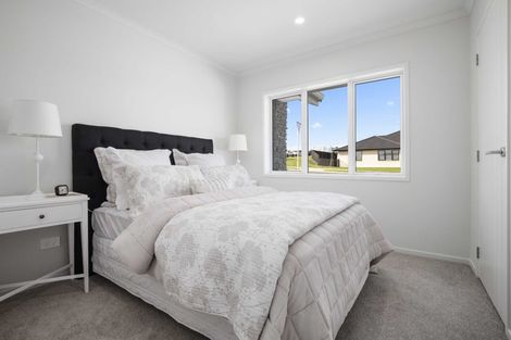 Photo of property in 11 Aitkenhead Street, Pokeno, 2402
