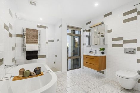 Photo of property in 19 Steeple Lane, Seatoun, Wellington, 6022