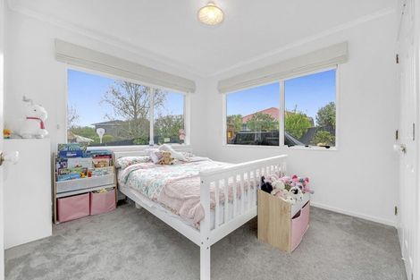 Photo of property in 3 Covina Place, Somerville, Auckland, 2014