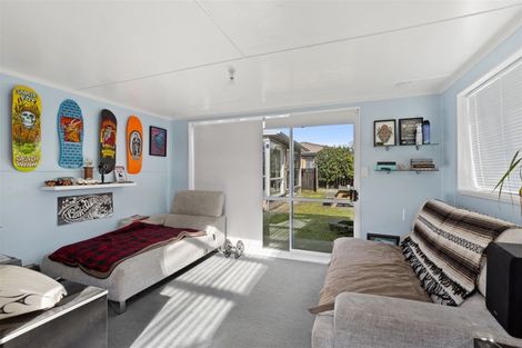 Photo of property in 42b Edward Avenue, Orewa, 0931