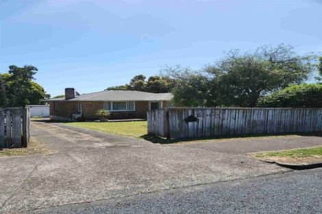Photo of property in 44 Tawa Crescent, Manurewa, Auckland, 2102