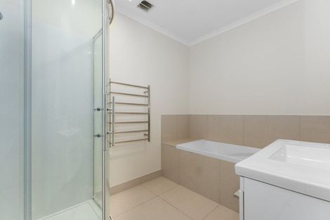 Photo of property in 15 Resolution Drive, Whitby, Porirua, 5024