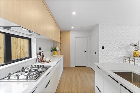 Photo of property in 4/12 Hamlin Road, Mount Wellington, Auckland, 1060