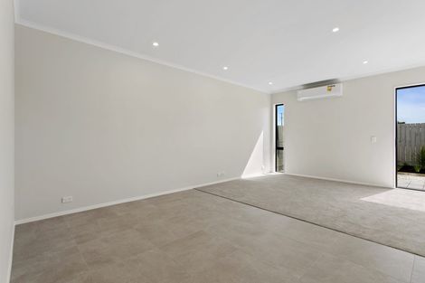 Photo of property in 71 Kopuru Road, Whenuapai, Auckland, 0618