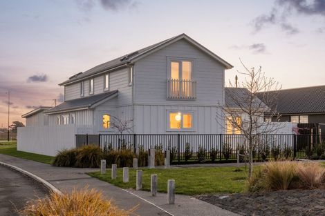 Photo of property in 17 El Patron Lane, Halswell, Christchurch, 8025