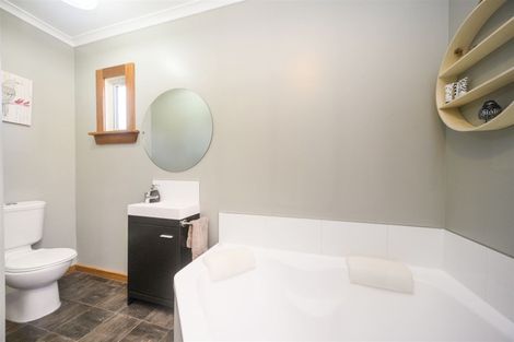 Photo of property in 29 Havill Street, Takaro, Palmerston North, 4410