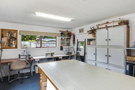 Photo of property in 43 Leinster Avenue, Raumati South, Paraparaumu, 5032