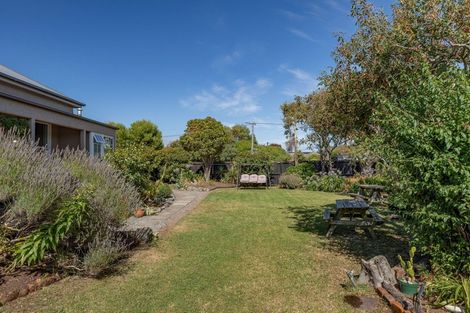 Photo of property in 155 Shaw Avenue, New Brighton, Christchurch, 8083
