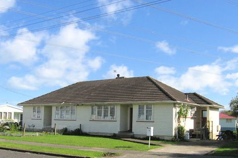 Photo of property in 6a Guthrey Place, Otara, Auckland, 2023