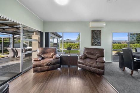 Photo of property in 968a Waiuku Road, Waiuku, 2681