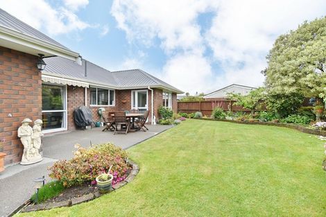 Photo of property in 15 Autumn Place, Mairehau, Christchurch, 8052