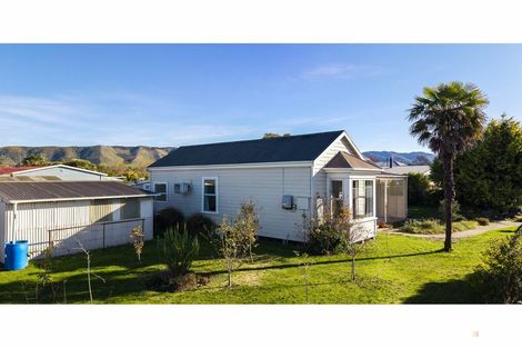 Photo of property in 49 High Street, Waimate, 7924