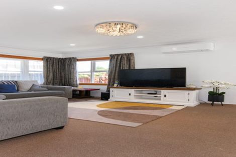 Photo of property in 4 Clark Street, Manurewa, Auckland, 2102