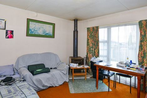 Photo of property in 27 Liverpool Crescent, Flaxmere, Hastings, 4120