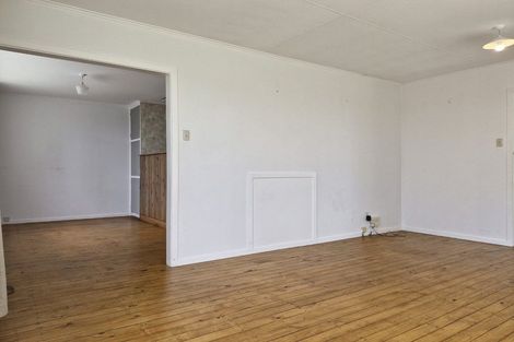 Photo of property in 80 Wrantage Street, Westown, New Plymouth, 4310