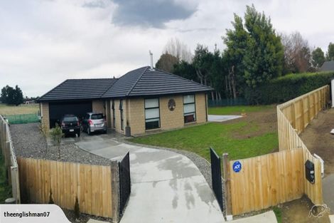 Photo of property in 19 Ruru Place, Oxford, 7430