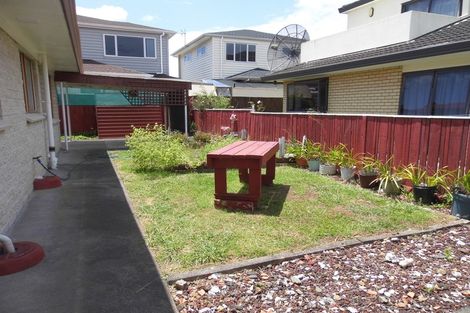 Photo of property in 2/480 Great South Road, Papatoetoe, Auckland, 2025