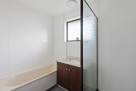 Photo of property in 21 Inglis Street, Phillipstown, Christchurch, 8011