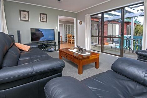 Photo of property in 57 Palomino Drive, Henderson, Auckland, 0612